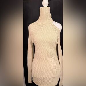 Hudson’s Women's Cream Ribbed Sweater-NWT
